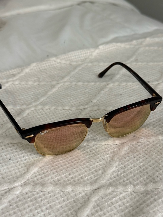 Ray-Ban Brown Tortoise Frame with Gold Trim and Pink Mirrored Lenses main image 13